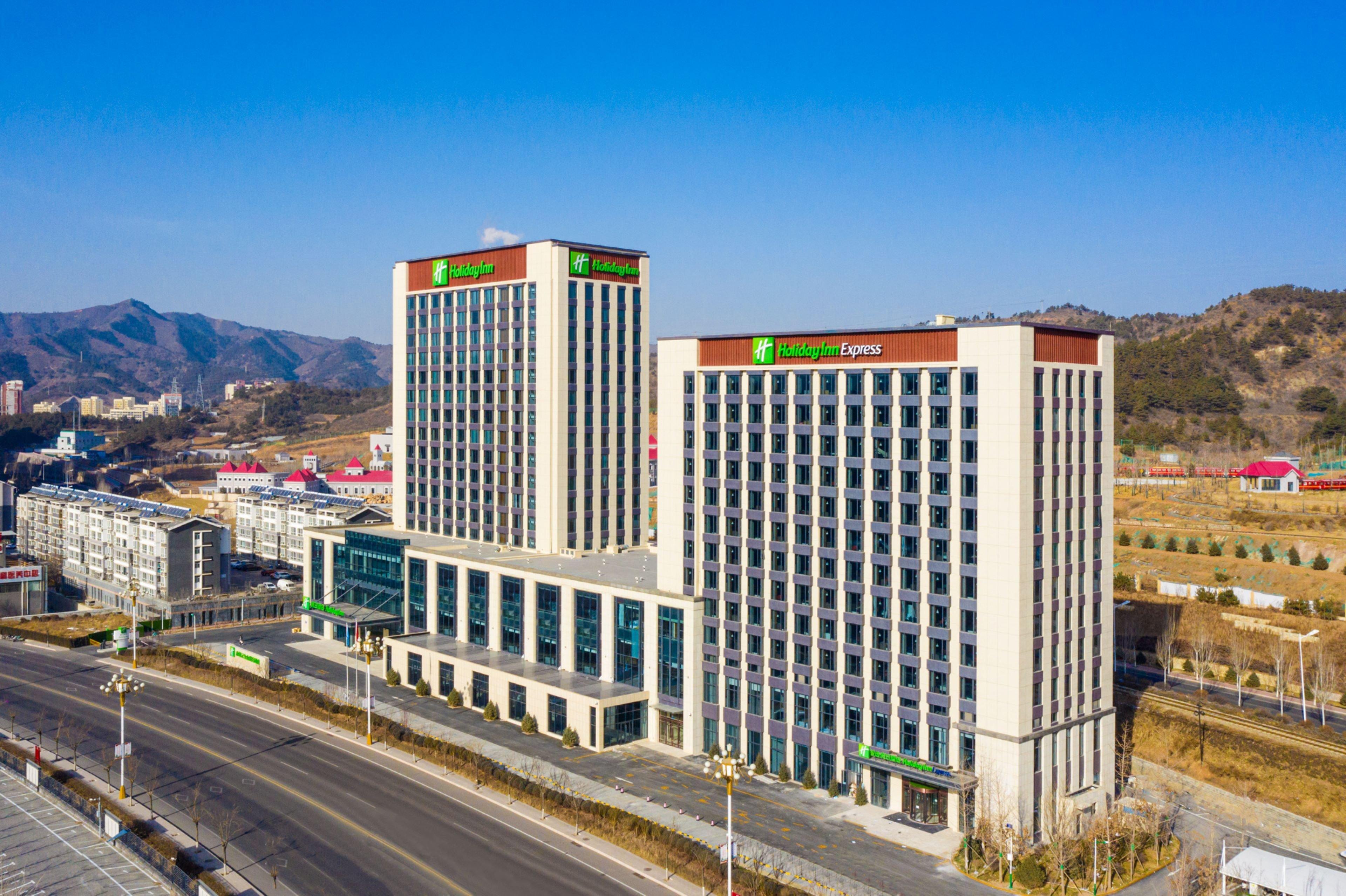홀리데이 인 청더 파크 뷰 외부 사진